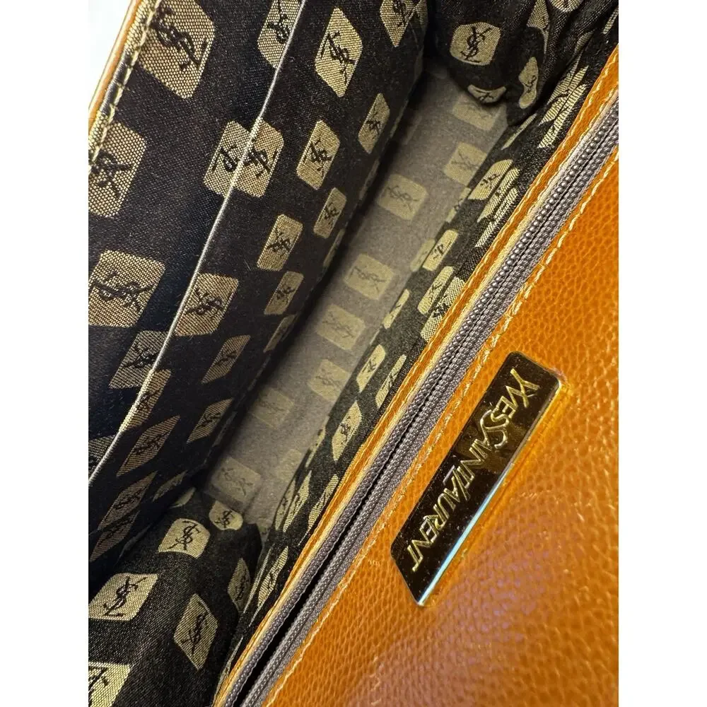Vintage 1990s Yves Saint Laurent brown leather envelope clutch wrist strap - Picture 4 of 15